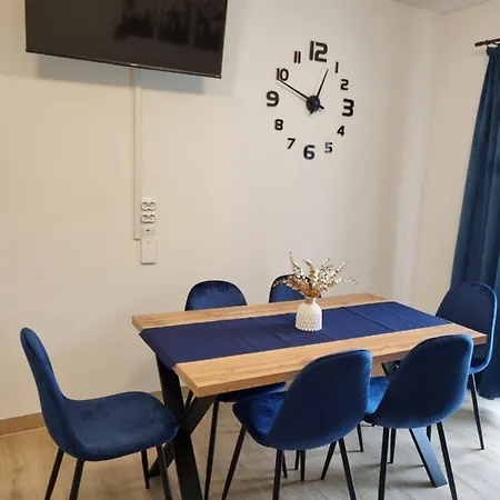 Jelen Pod Grapom 公寓